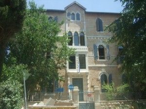 בית ח'רופה - בית להשכרה
