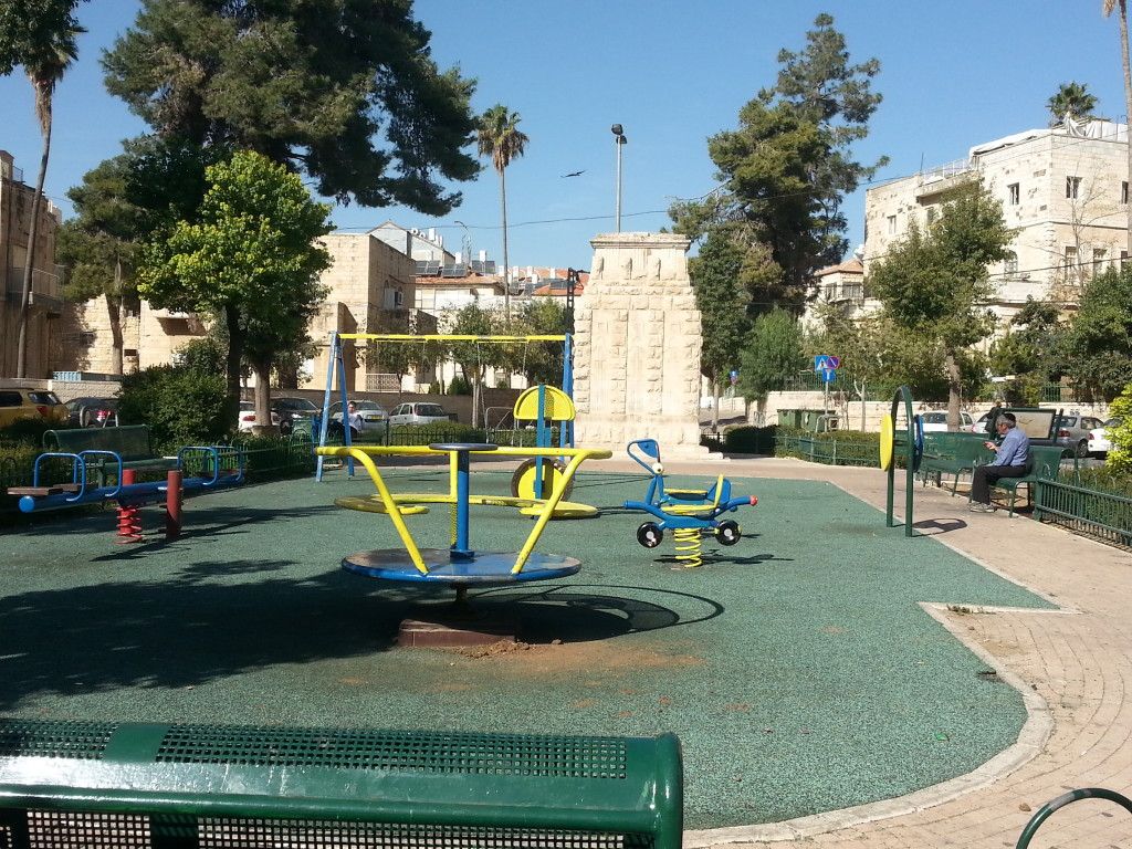 כיכר אלנבי במרכז שכונת רוממה